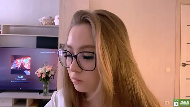 Snapshot of Fayalotyncute chatting on February 28, 2026, 10:05 am Fayalotyncute online show from February 28, 2026, 10:05 am