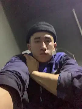 Snapshot of baron5008 chatting on February 19, 2026, 7:43 pm baron5008 online show from February 19, 2026, 7:43 pm