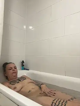 Snapshot of misstatted chatting on February 19, 2026, 10:39 pm misstatted online show from February 19, 2026, 10:39 pm