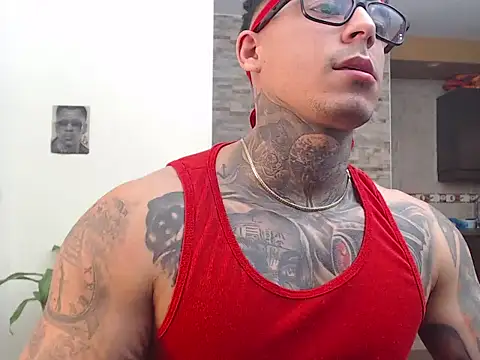 Snapshot of maxstrom111 chatting on February 12, 2026, 2:01 pm maxstrom111 online show from February 12, 2026, 2:01 pm