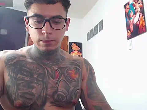 Snapshot of maxstrom111 chatting on February 26, 2026, 3:27 am maxstrom111 online show from February 26, 2026, 3:27 am