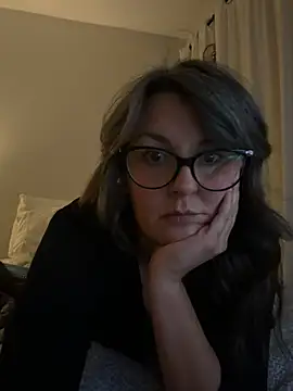 Snapshot of mshunny chatting on February 27, 2026, 3:50 am mshunny online show from February 27, 2026, 3:50 am