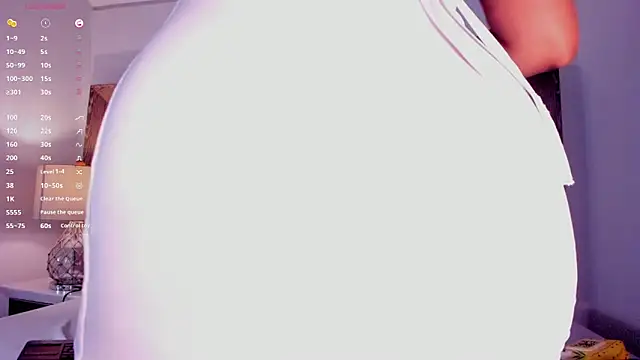 Snapshot of ValeriaRey chatting on February 27, 2026, 8:09 pm ValeriaRey online show from February 27, 2026, 8:09 pm