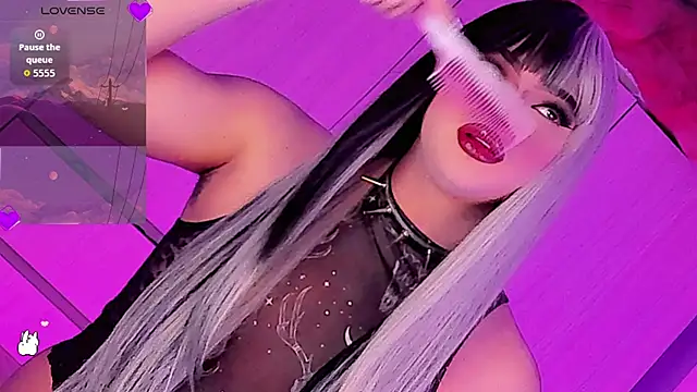 Snapshot of Danna_xz chatting on July 13, 2026, 7:05 pm Danna xz online show from July 13, 2026, 7:05 pm