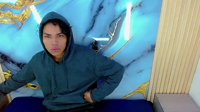 Snapshot of DaviidBuckx_ chatting on February 28, 2026, 1:50 am DaviidBuckx online show from February 28, 2026, 1:50 am