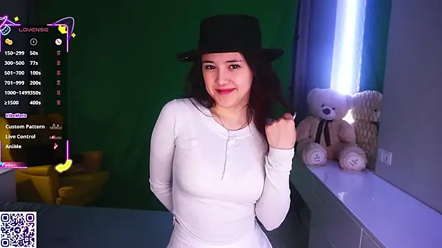 VerlieChahal online show from April 4, 2026, 8:28 pm