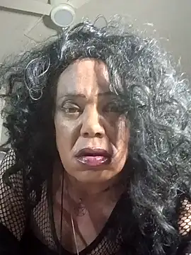 Snapshot of prty2thepoint chatting on February 9, 2026, 6:01 pm prty2thepoint online show from February 9, 2026, 6:01 pm