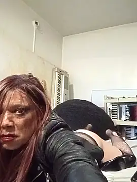 Snapshot of prty2thepoint chatting on February 11, 2026, 1:27 pm prty2thepoint online show from February 11, 2026, 1:27 pm