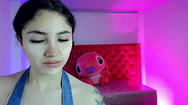 Snapshot of babyy_nicols_m chatting on May 12, 2026, 10:56 am babyy nicols m online show from May 12, 2026, 10:56 am