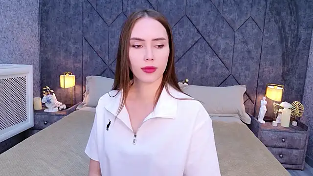 Arielle Vade online show from June 25, 2026, 5:23 am