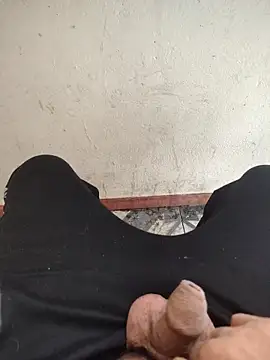 Snapshot of marioyesposa chatting on February 26, 2026, 8:30 pm marioyesposa online show from February 26, 2026, 8:30 pm