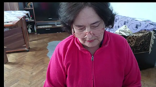 xMaryxAnne online show from February 21, 2026, 8:15 am