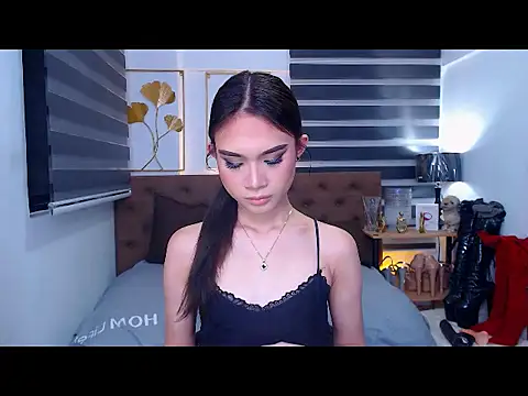 Snapshot of JuicyCockThea chatting on March 31, 2026, 2:39 pm JuicyCockThea online show from March 31, 2026, 2:39 pm