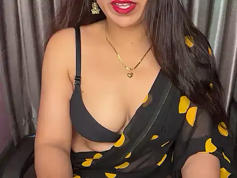 Snapshot of Radhika_4_you chatting on May 22, 2026, 1:46 am Radhika 4 you online show from May 22, 2026, 1:46 am