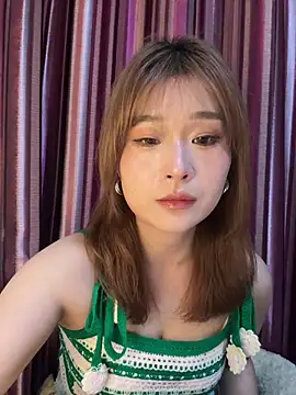 Snapshot of A-cola chatting on April 2, 2026, 11:30 am A-cola online show from April 2, 2026, 11:30 am