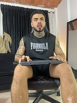 Benjii Carter1 online show from May 20, 2026, 1:34 am