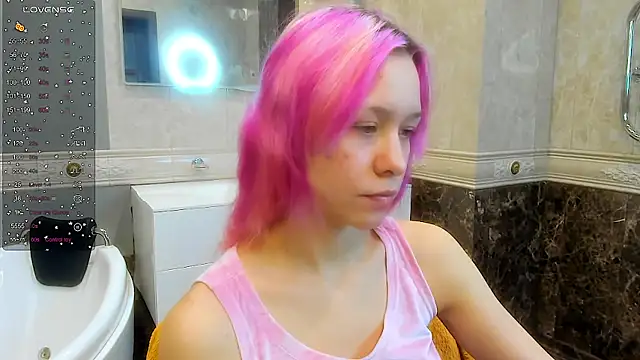 EmilyTrase online show from March 29, 2026, 1:05 am