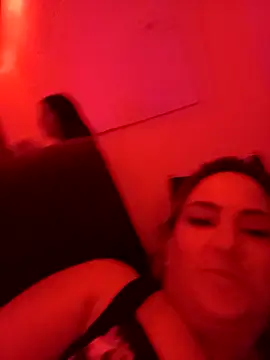 Snapshot of Julia2027 chatting on February 19, 2026, 2:40 am Julia2027 online show from February 19, 2026, 2:40 am