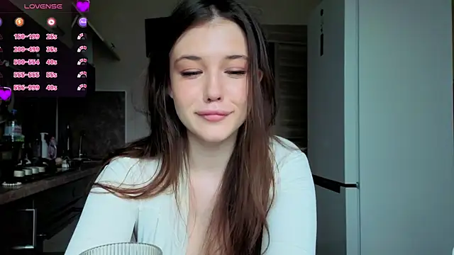 Snapshot of amelyay chatting on July 12, 2026, 1:24 pm amelyay online show from July 12, 2026, 1:24 pm