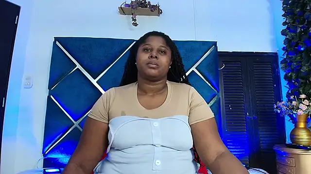 AlexaRousse4u online show from May 6, 2026, 10:26 pm
