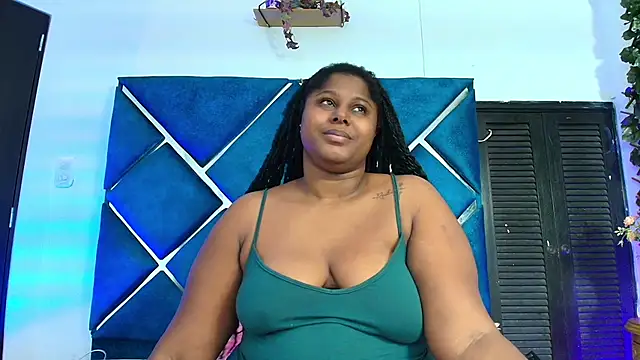 AlexaRousse4u online show from May 16, 2026, 10:52 pm
