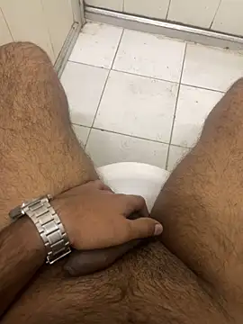 Snapshot of Dazzling_dude chatting on February 11, 2026, 6:02 pm Dazzling dude online show from February 11, 2026, 6:02 pm