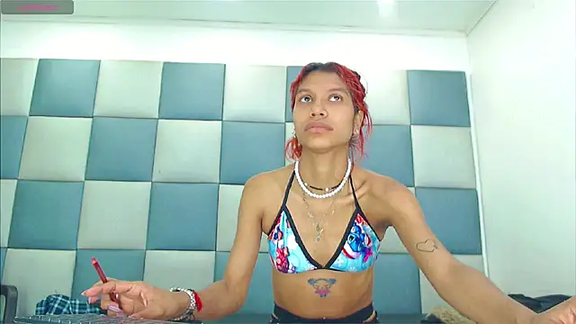 Snapshot of TifannyAmateur chatting on March 4, 2026, 12:55 pm TifannyAmateur online show from March 4, 2026, 12:55 pm