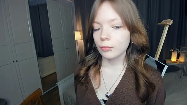 LavenderMitten online show from February 28, 2026, 5:19 am