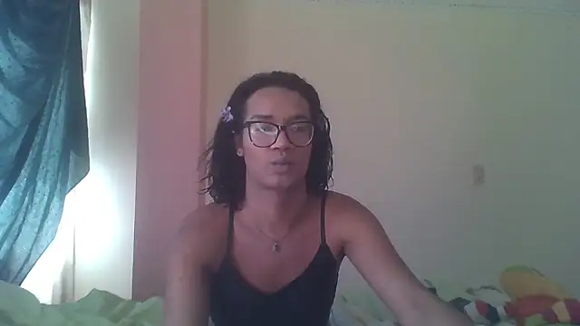 Snapshot of horny_brii chatting on June 17, 2026, 6:31 pm horny brii online show from June 17, 2026, 6:31 pm