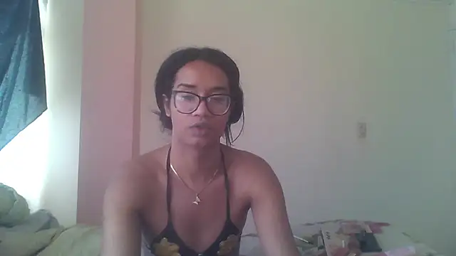 Snapshot of horny_brii chatting on July 4, 2026, 4:46 pm horny brii online show from July 4, 2026, 4:46 pm