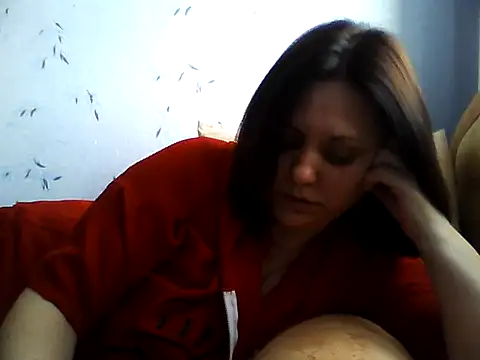 Snapshot of LockyCharm111 chatting on April 13, 2026, 3:17 pm LockyCharm111 online show from April 13, 2026, 3:17 pm