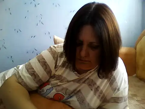 Snapshot of LockyCharm111 chatting on July 20, 2026, 10:18 am LockyCharm111 online show from July 20, 2026, 10:18 am