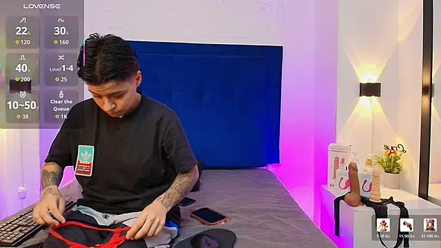 Snapshot of noah_bellarose chatting on February 11, 2026, 8:14 pm noah bellarose online show from February 11, 2026, 8:14 pm