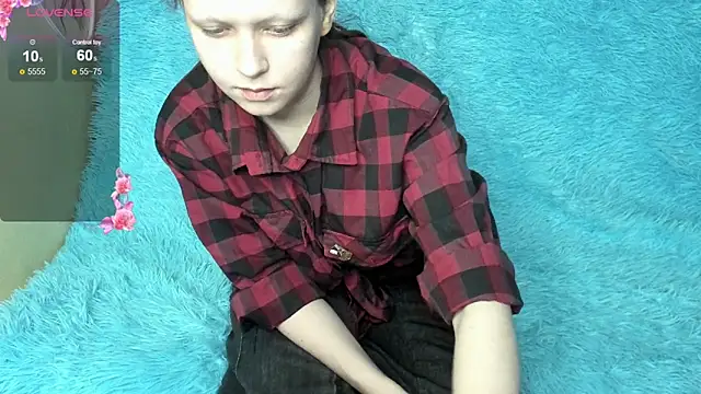 Snapshot of NikolFlostt chatting on February 14, 2026, 1:13 am NikolFlostt online show from February 14, 2026, 1:13 am