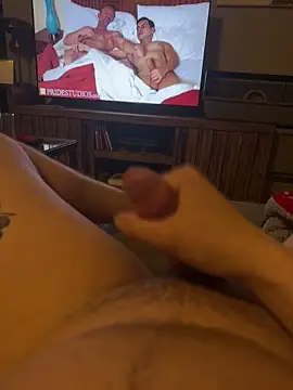 Hornyboy29cum online show from May 22, 2026, 10:15 pm