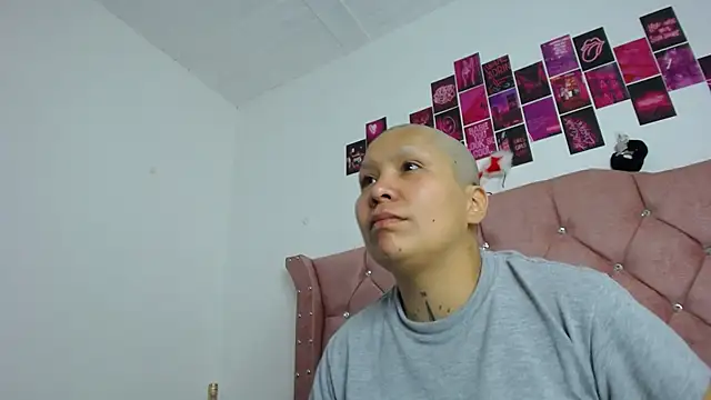 Snapshot of nat_evans8 chatting on March 10, 2026, 10:31 am nat evans8 online show from March 10, 2026, 10:31 am