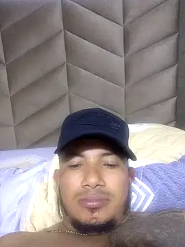 Pablito1993 online show from February 14, 2026, 12:18 am