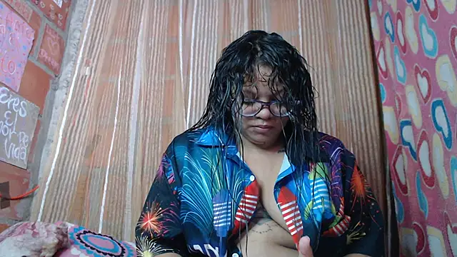 vanuslovelatina online show from March 18, 2026, 12:41 pm