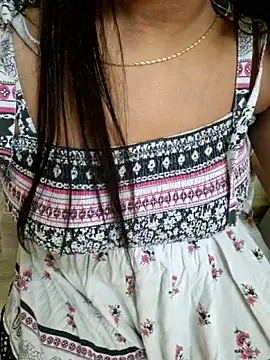 Snapshot of silk_segha chatting on February 19, 2026, 6:59 pm silk segha online show from February 19, 2026, 6:59 pm