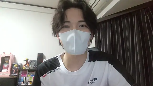 Snapshot of raitokun5555 chatting on April 18, 2026, 2:10 pm raitokun5555 online show from April 18, 2026, 2:10 pm