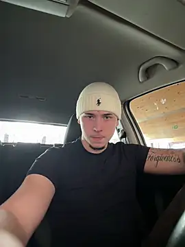 Snapshot of yourboydze chatting on February 12, 2026, 9:48 am yourboydze online show from February 12, 2026, 9:48 am