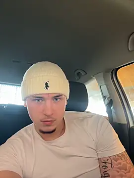 Snapshot of yourboydze chatting on February 13, 2026, 10:00 am yourboydze online show from February 13, 2026, 10:00 am