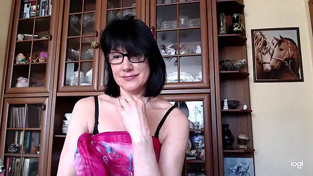 Vlastelina online show from March 11, 2026, 5:57 am