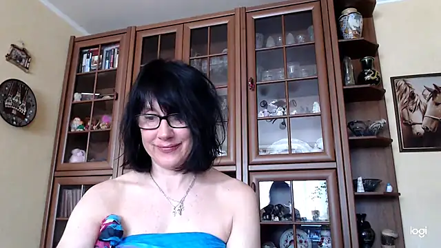 Vlastelina online show from March 13, 2026, 6:42 am