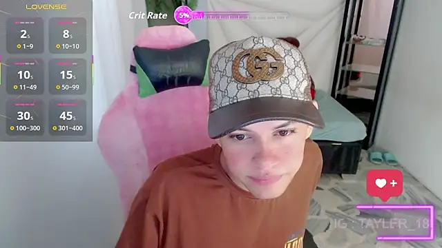 Top and bottom online show from May 25, 2026, 8:37 pm