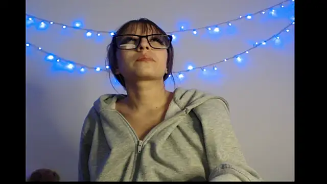 michell bunny1 online show from March 31, 2026, 2:13 am