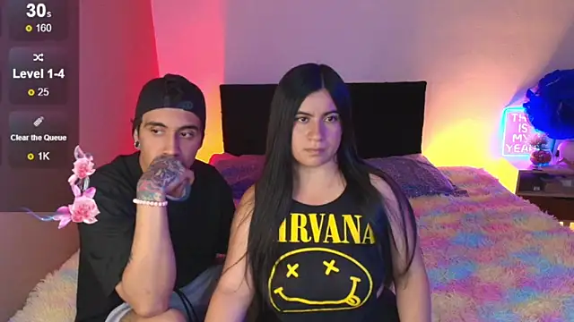 LATINLOVERS 1 online show from May 20, 2026, 2:01 pm