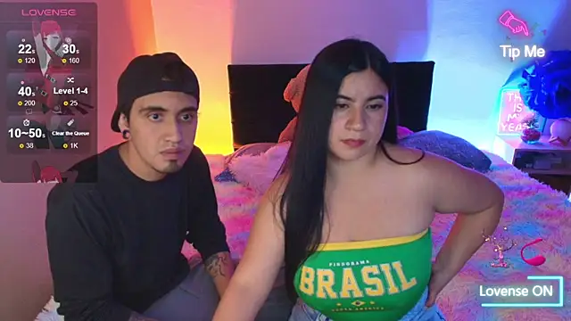LATINLOVERS 1 online show from May 24, 2026, 7:41 pm