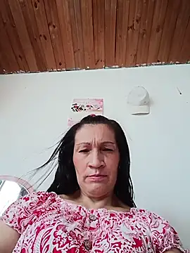 Layla Zaid online show from May 28, 2026, 4:04 pm
