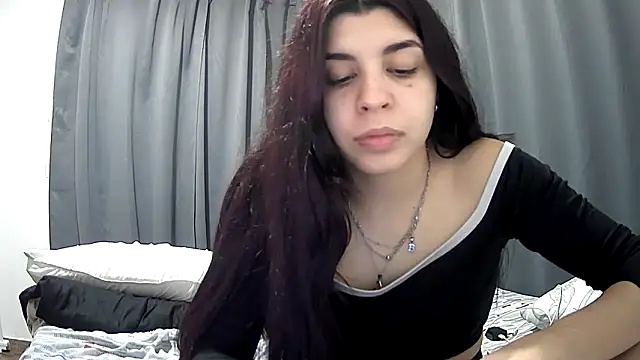 violetazein7 online show from June 13, 2026, 1:36 am